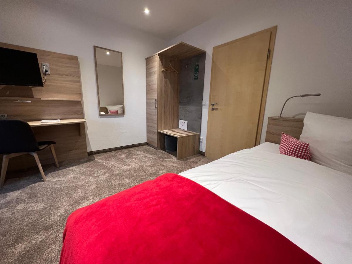 & Restaurant Zum Karpfen 3*