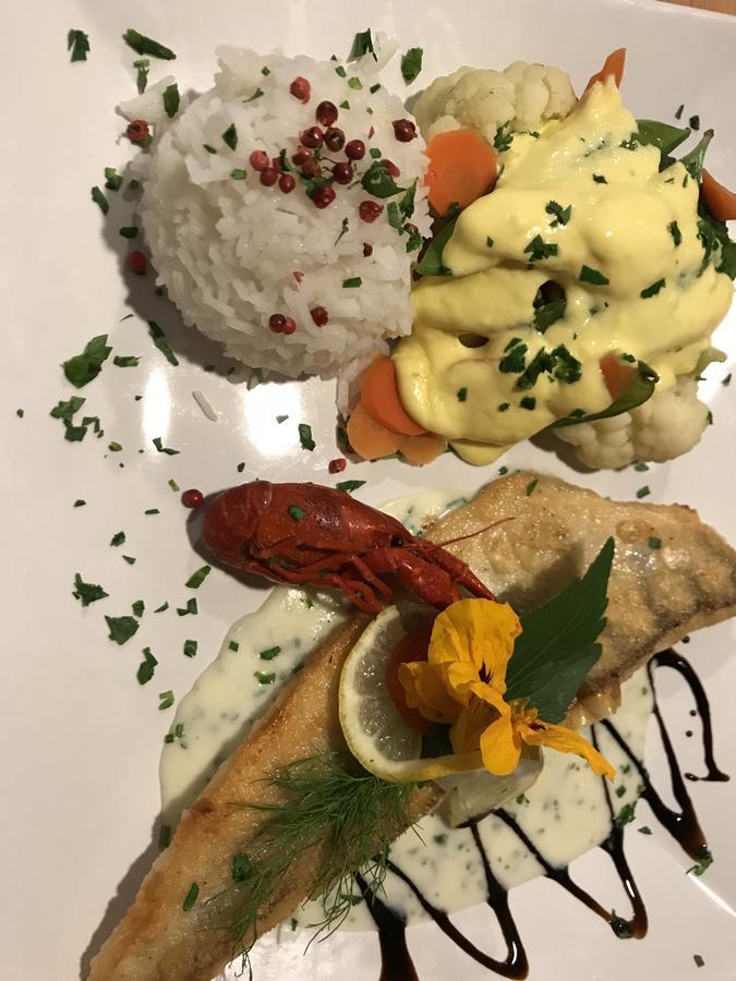 & Restaurant Zum Karpfen 3* Obernburg am Main